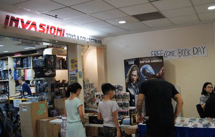 Free Comic Book Day Singapore 2015 (4) Invasion Comics