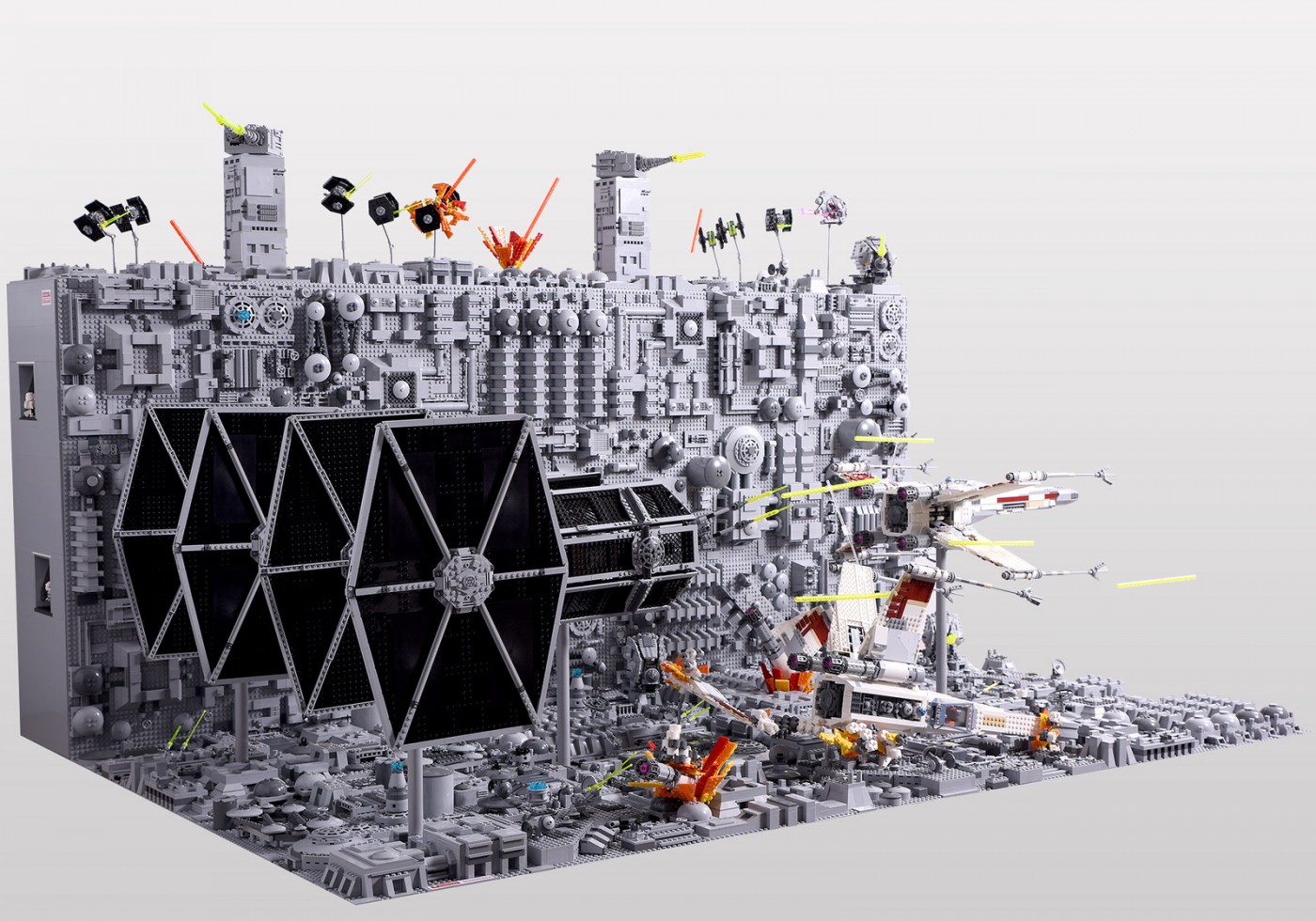 Amazing LEGO Star Wars Death Star Trench Run Diorama | Geek Culture