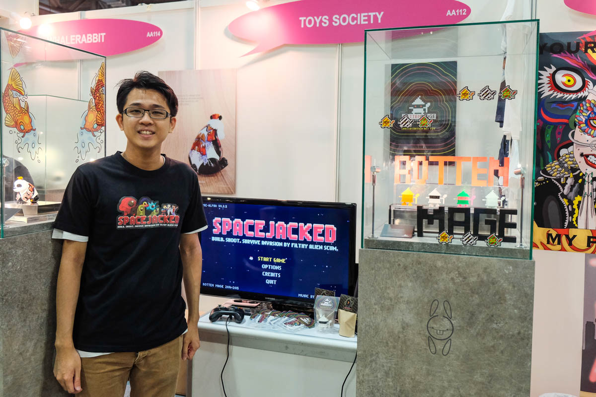 Singapore Toy Game and Comic Convention 2015 artist alley (1)