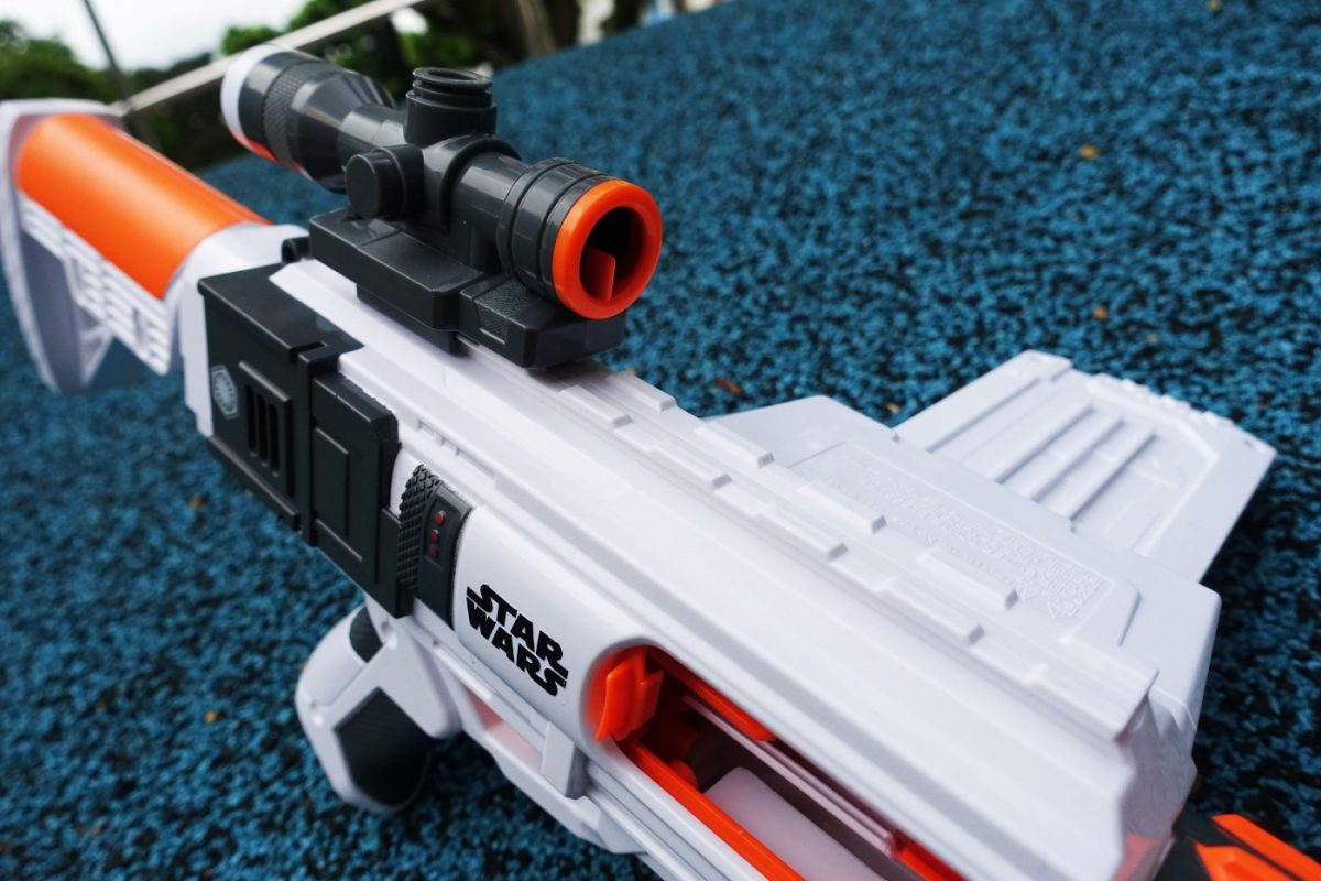 Geek Review: Star Wars Nerf First Order Stormtrooper Deluxe Blaster ...