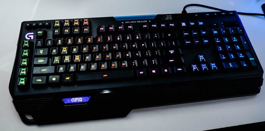 Geek Review: Logitech G910 Orion Spark Mechanical Keyboard | Geek Culture