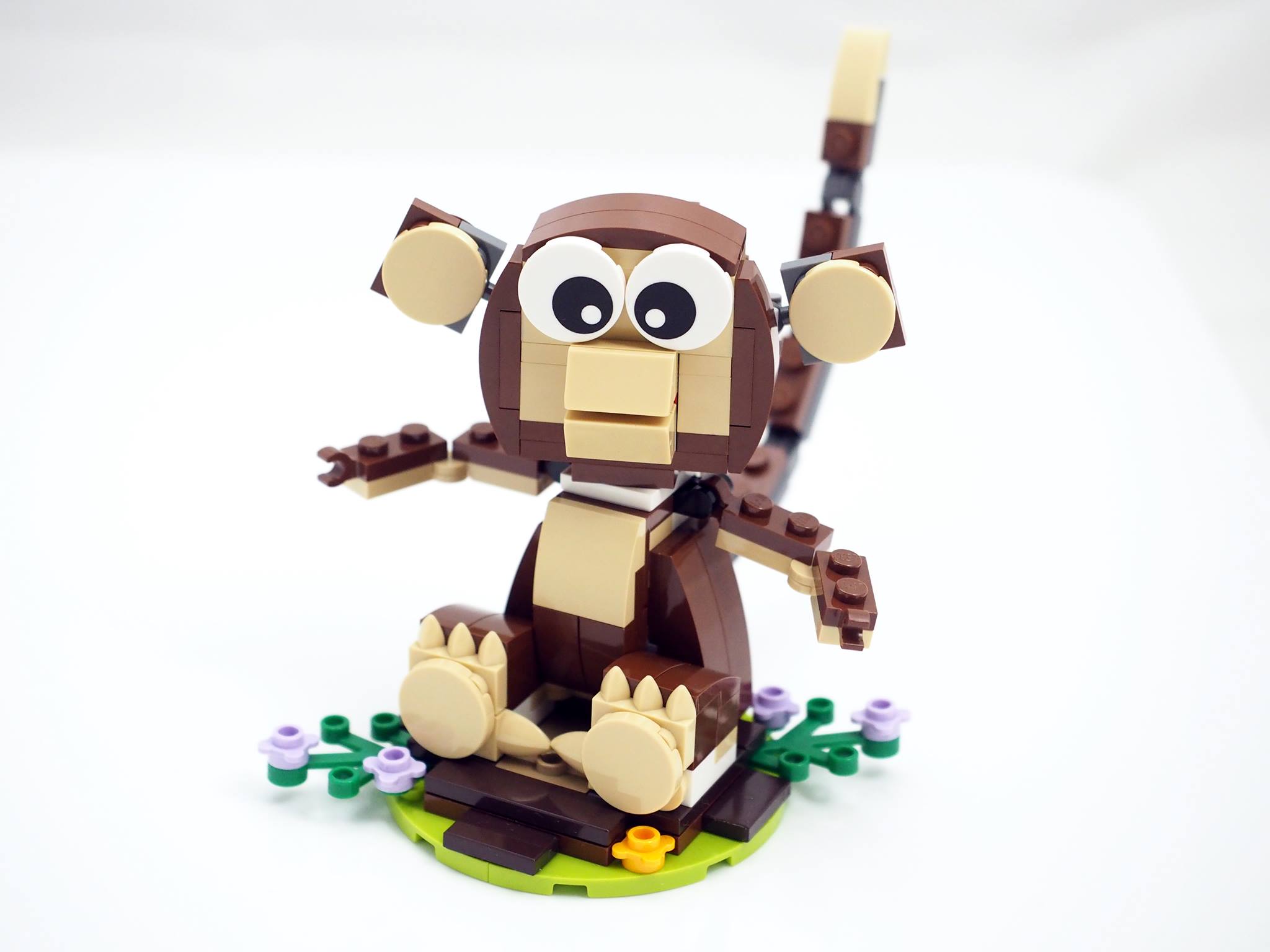 Geek Review: LEGO Year of the Monkey 40207 | Geek Culture