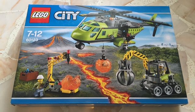 Geek Review: LEGO City Volcano Supply Helicopter 60123 | Geek Culture