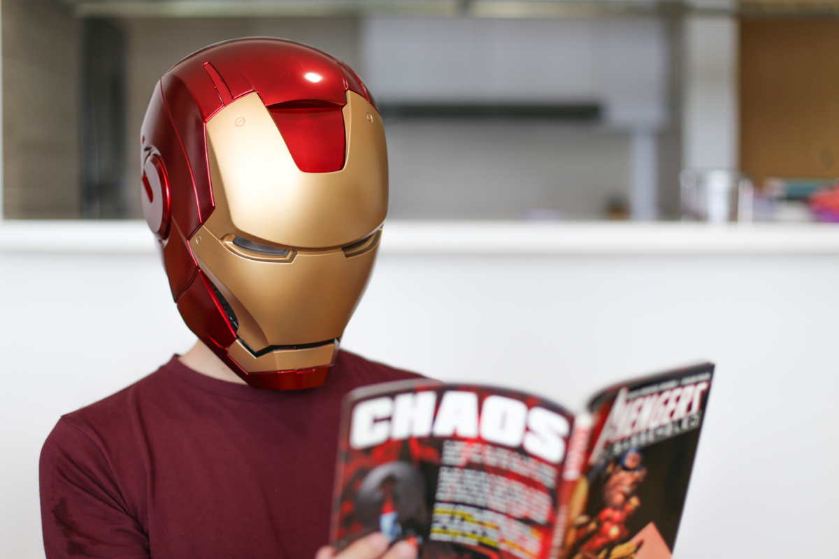 IRON MAN Marvel Legends Electronic Helmet Replica Review