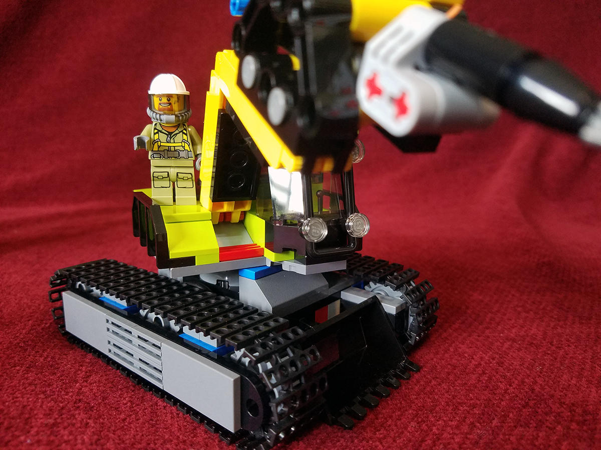 Geek Review: LEGO City Volcano Exploration Base 60124 ...
