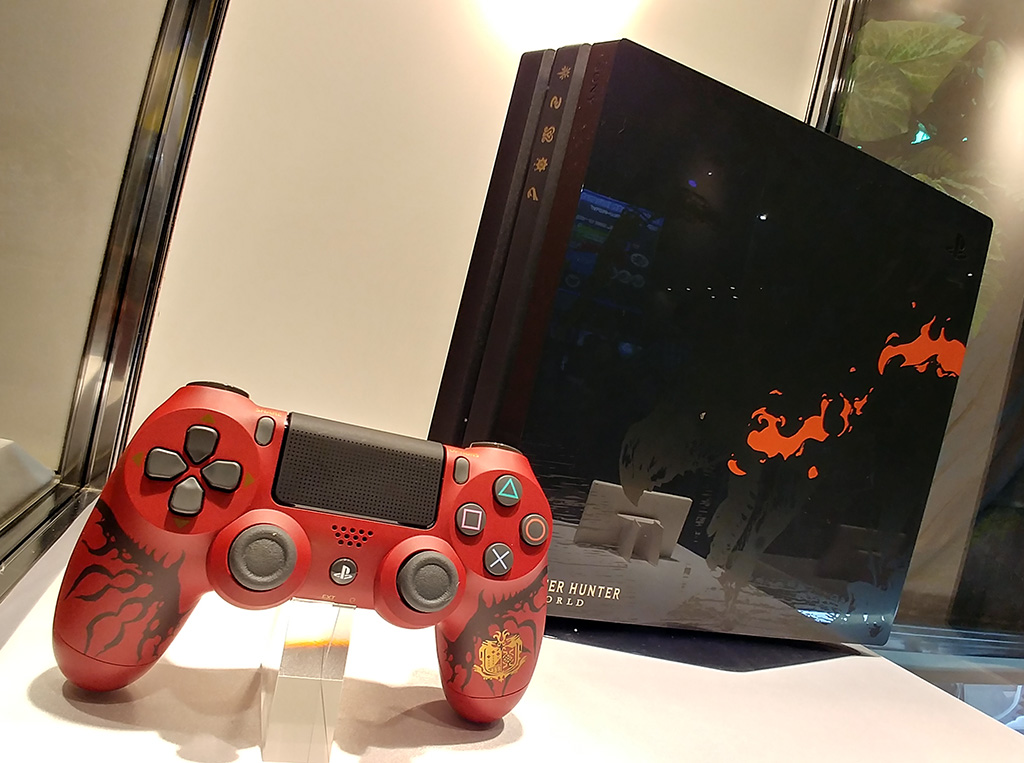 Here's The Price Of The New PlayStation 4 Pro Monster Hunter Rathalos