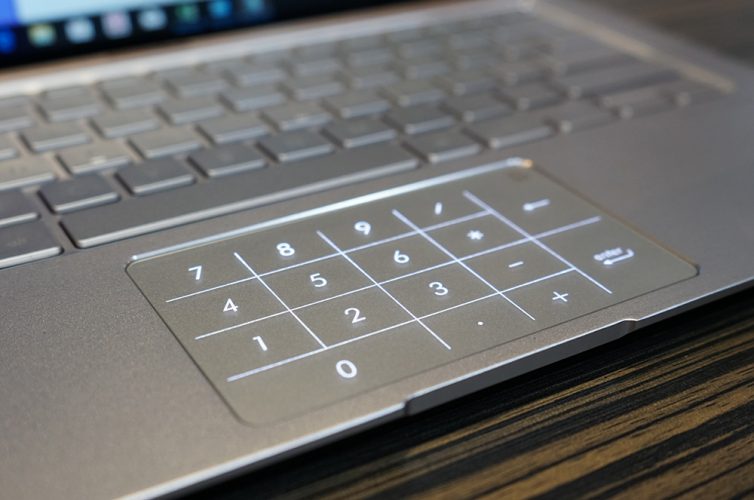 ultra light laptop with number keypad