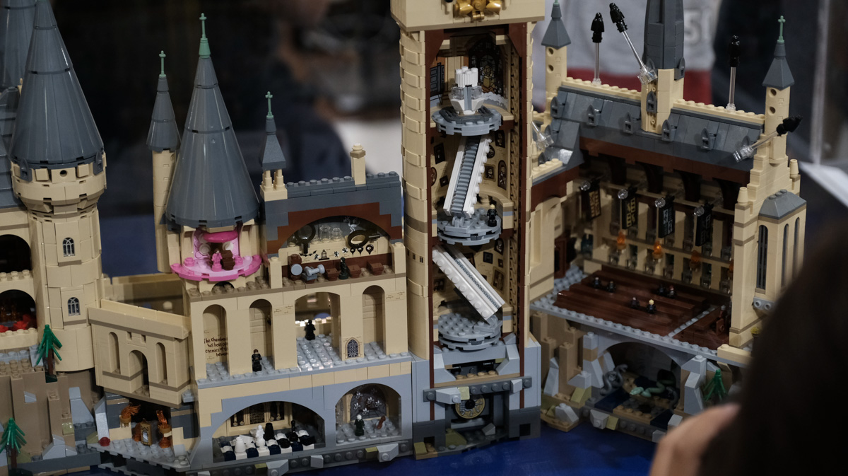 Inside Lego Harry Potter Hogwarts Castle | Frank Chamberlain