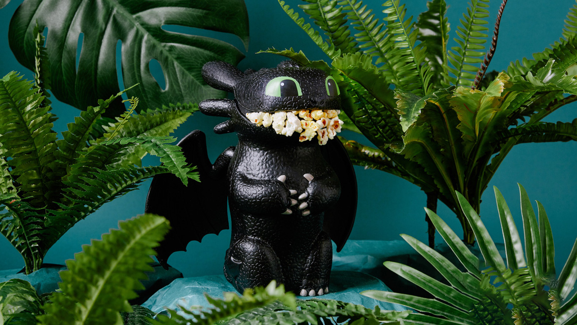 Here's How To Train Your Dragon, With Toothless Popcorn Buckets