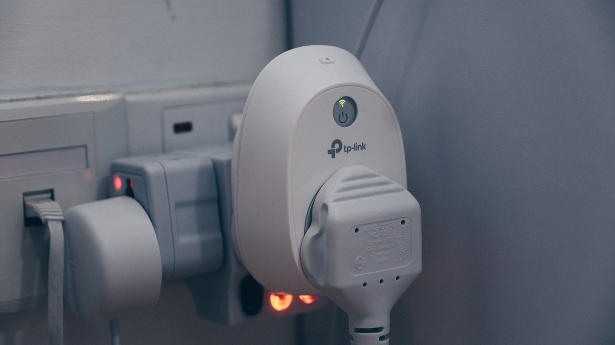 HS100, Wi-Fi Smart Plug