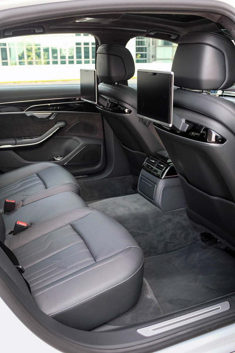 Animation: Relaxation seat and massage function in the new Audi A8 L, Video