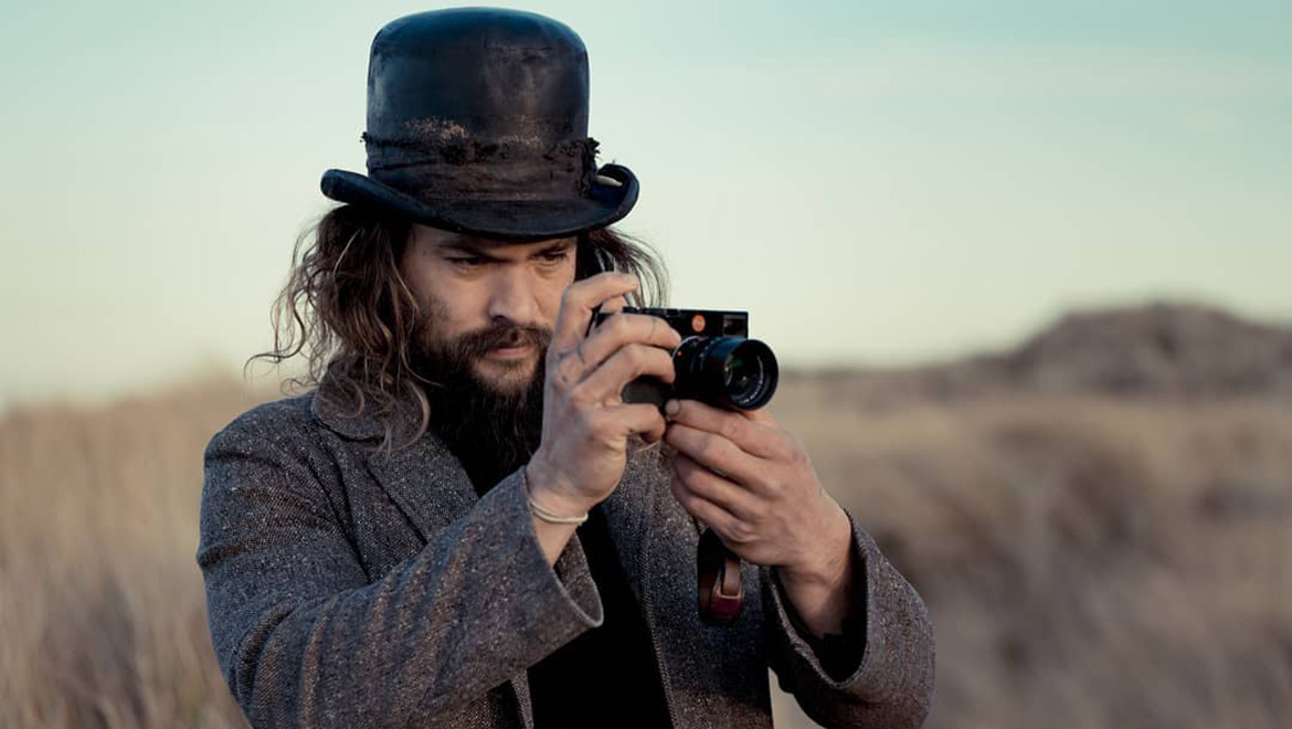 Aquaman's Jason Momoa Shows Off Impressive Camera Collection And Teases New  Project With Leica Camera