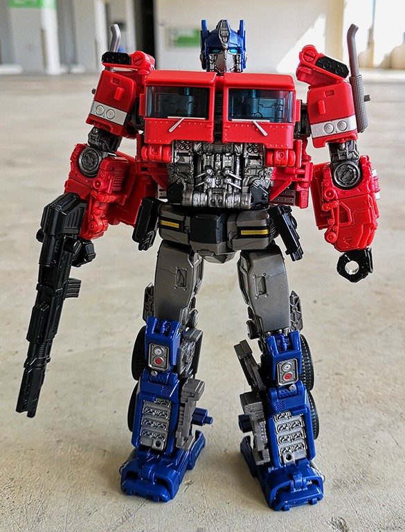 transformers studio series 38 optimus prime