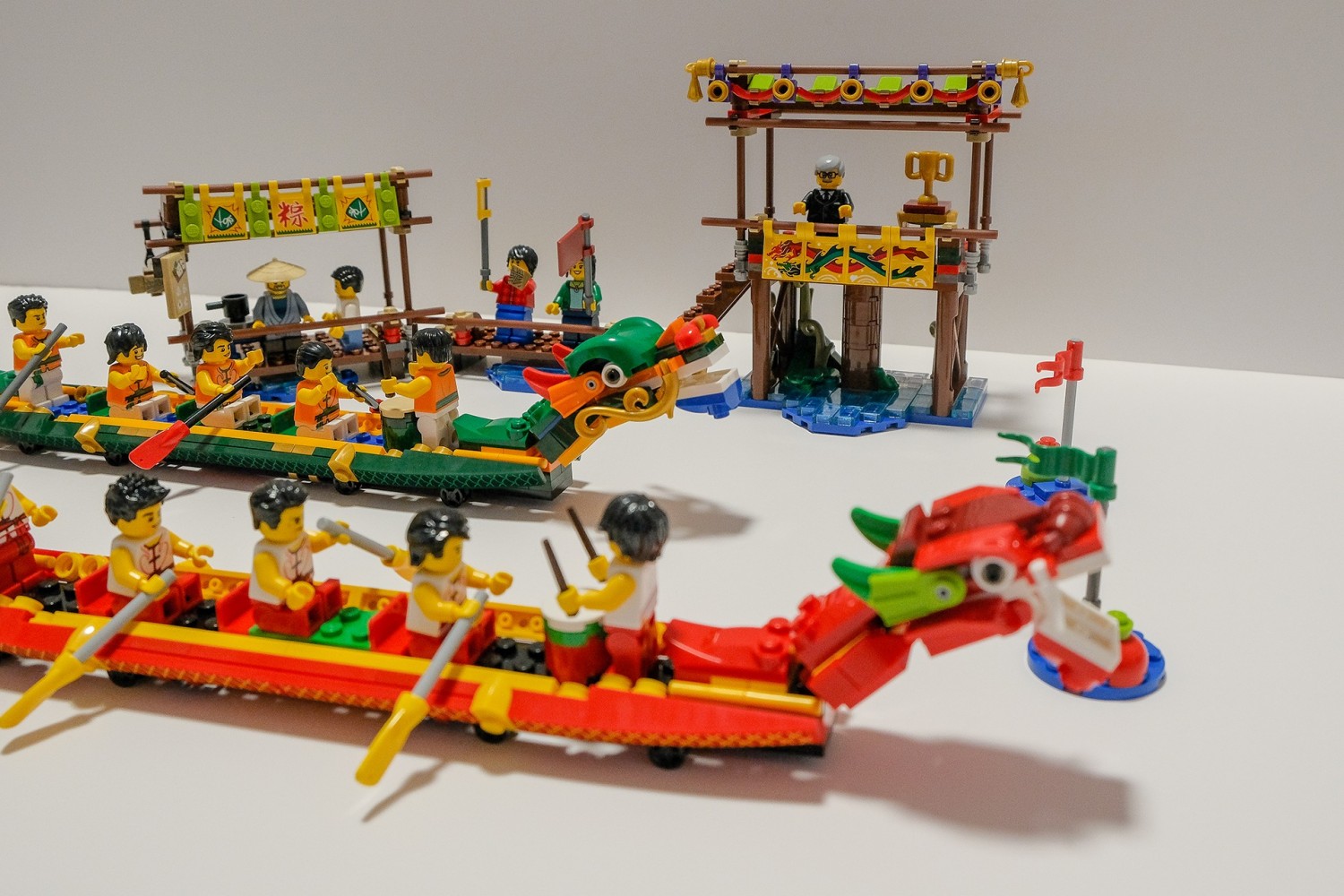 lego dragon boat race set