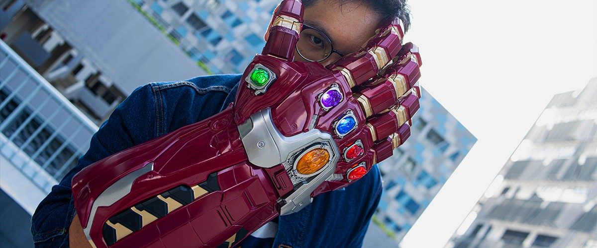 Marvel Legend Series Avengers End Game Iron Man Infinity Gauntlet