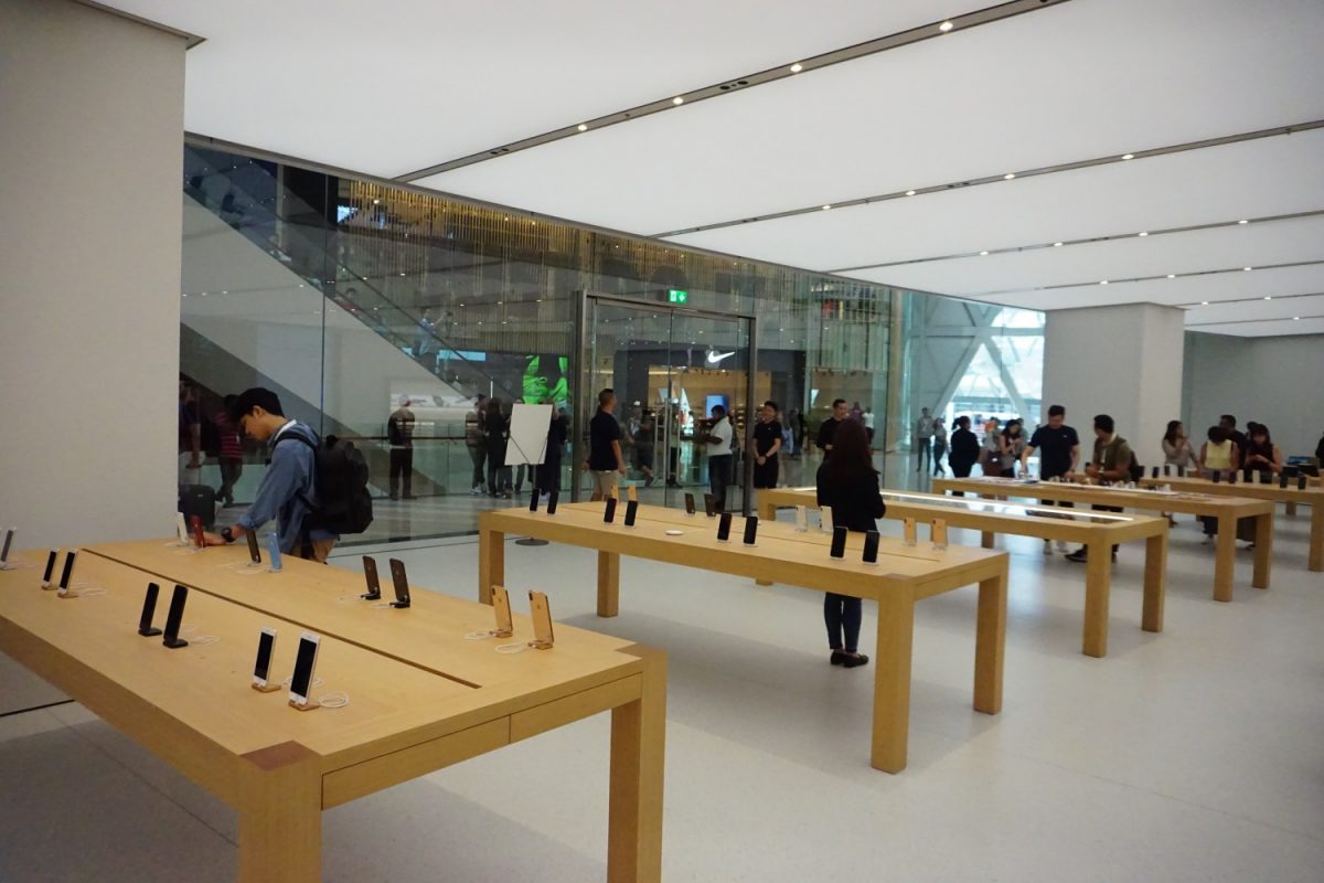 Apple opens its second store in Singapore at the iconic Jewel in Changi  Airport - SoyaCincau