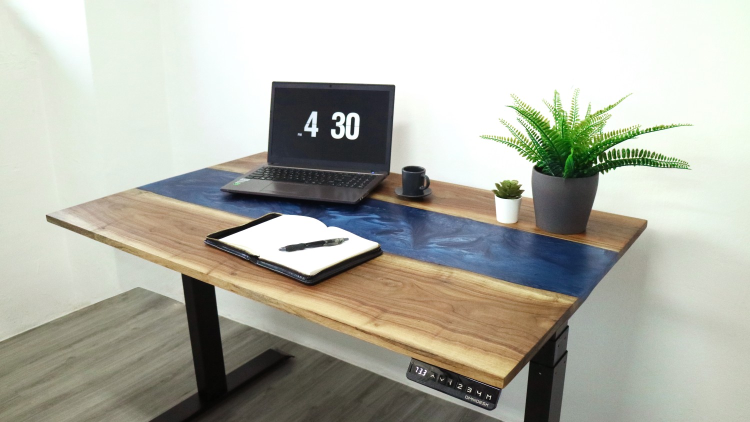 new smart desk