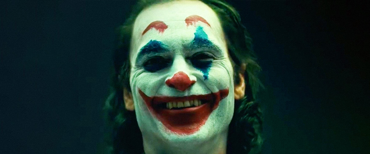 Joaquin Phoenix's Joker In Different Universe From Robert Pattinson's ...