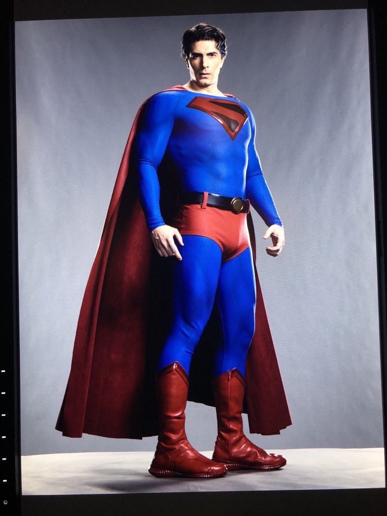 First Look At Brandon Routh S Kingdom Come Superman In Arrowverse Crisis Crossover Geek Culture