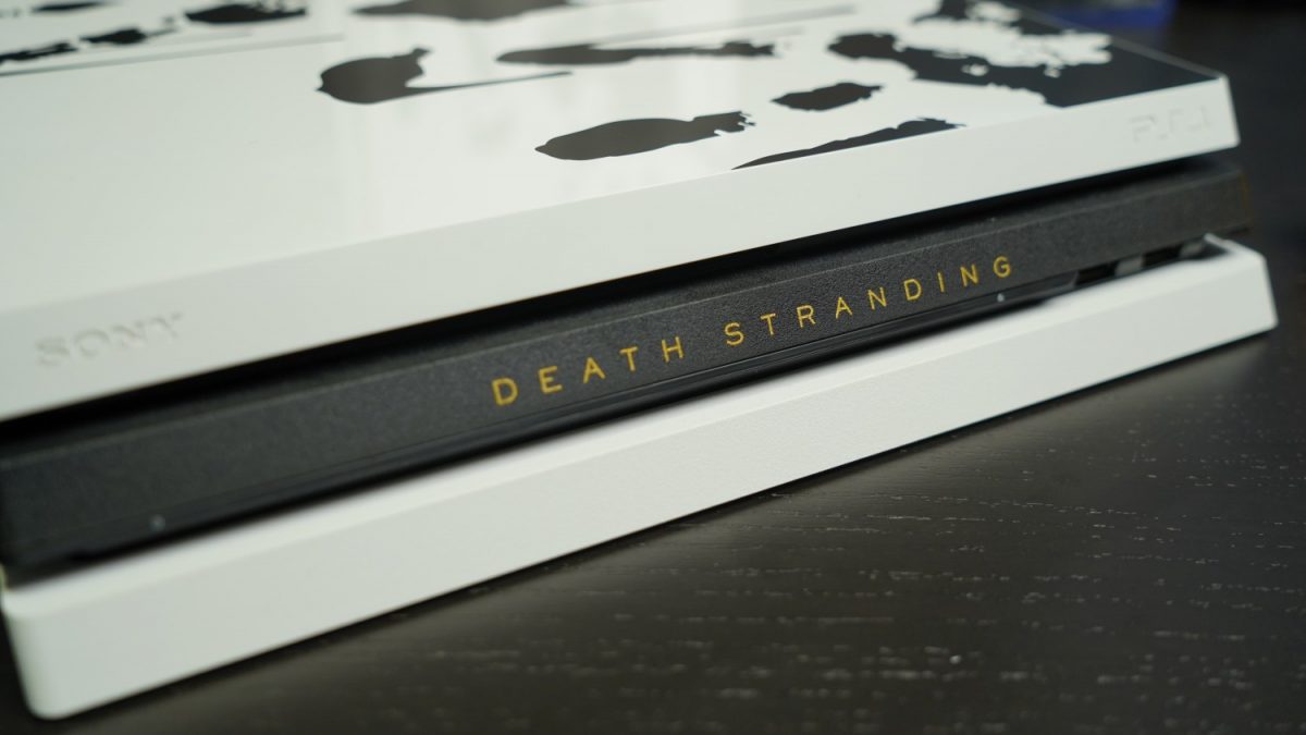 Death Stranding Limited Edition PS4 Pro + Collector's Edition - What's  Inside? 