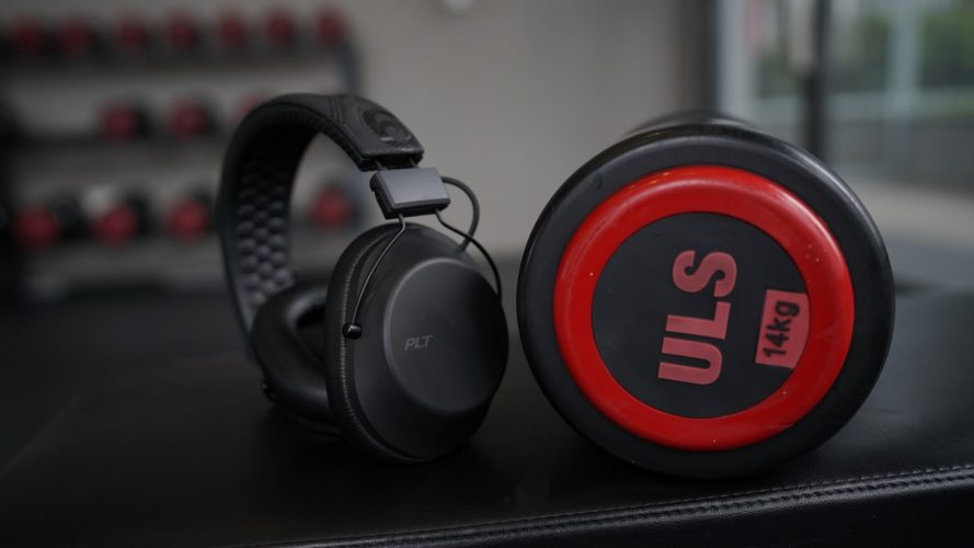 Geek Review Plantronics BackBeat FIT 6100 Wireless Sport Headphones Geek Culture