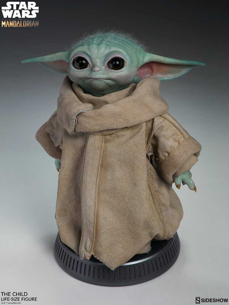 The Life Size Baby Yoda Figure By Sideshow Collectibles Is The Way