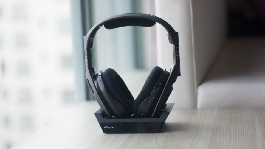 Geek Review: Astro A50 Gen 4 Wireless Gaming Headphones (2019) | Geek ...