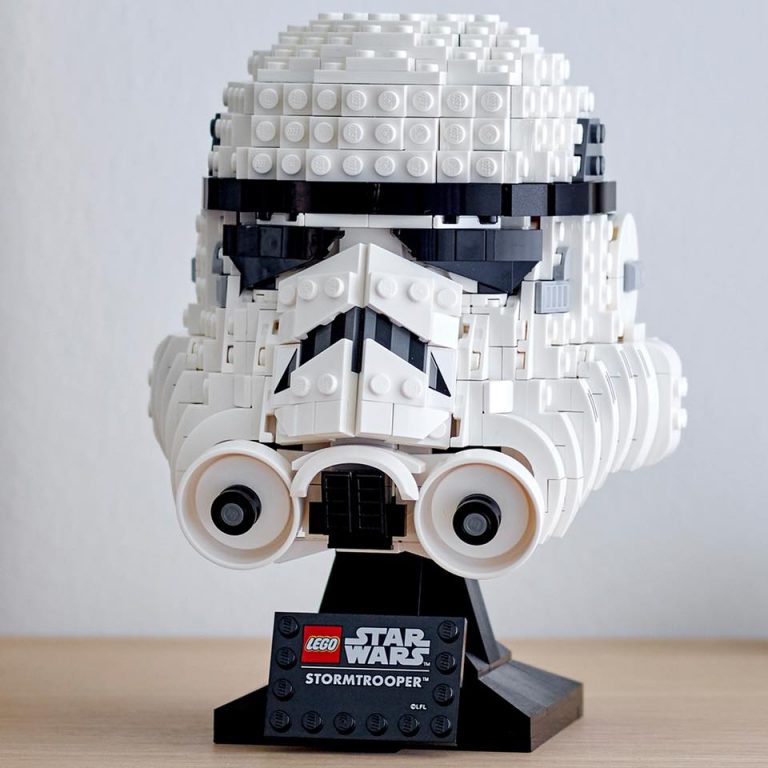 lego 75276 star wars stormtrooper helmet