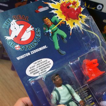 Unboxing Hasbro's Classic Kenner 'The Real Ghostbusters' Action Figures ...