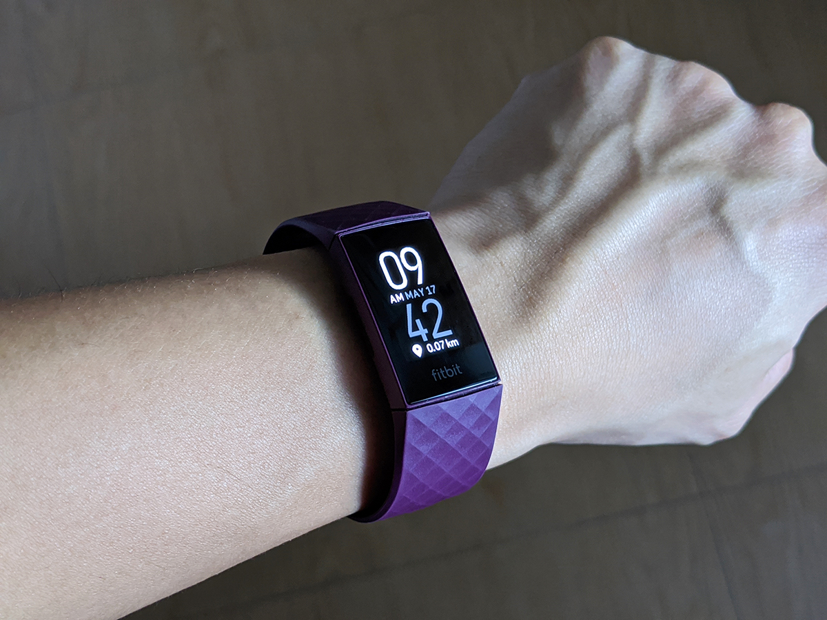 fitbit charge 4 always on