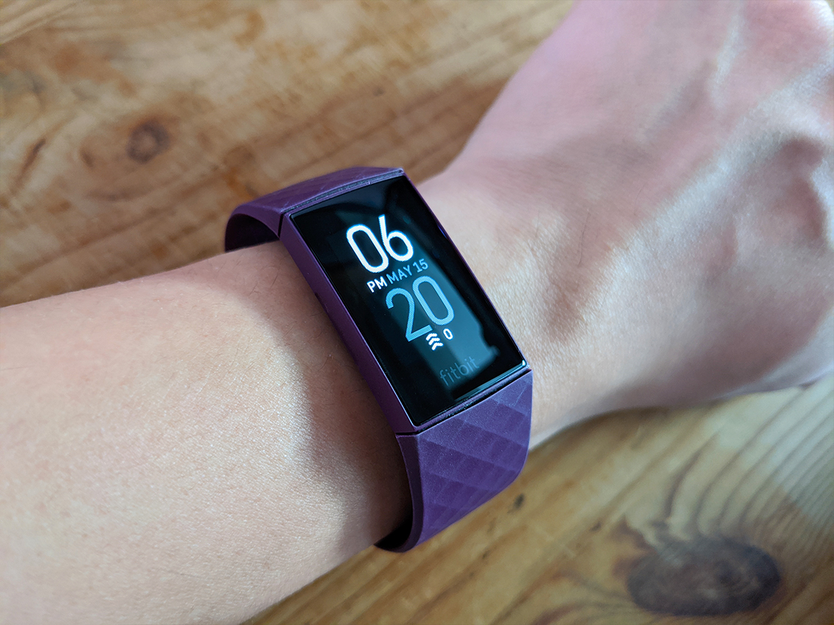 Charge 4 fitbit features sale