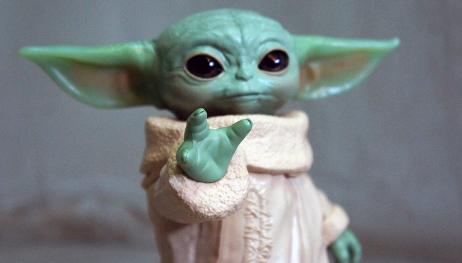 Unboxing Hasbro's Star Wars The Child “Baby Yoda” 6.5-inch Action ...