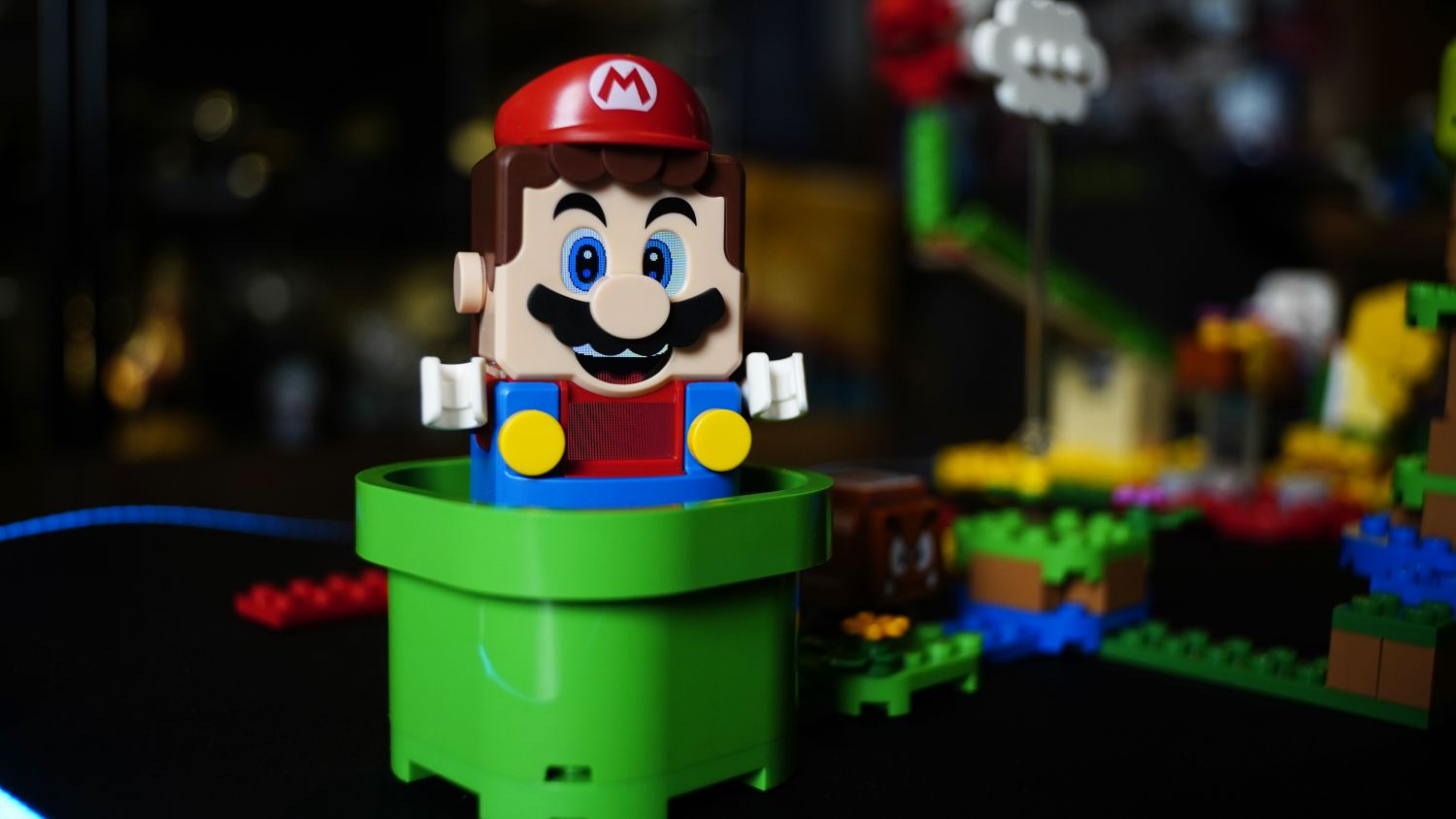 LEGO Super Mario. 