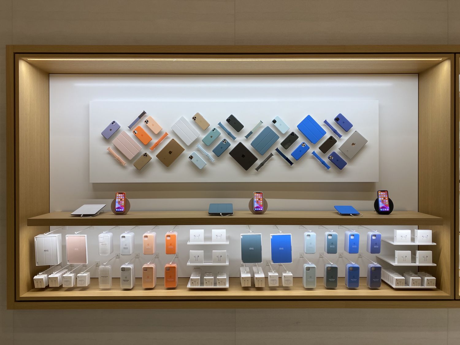 Inside Apple's Singapore Marina Bay Sands retail store - General Discussion  Discussions on AppleInsider Forums