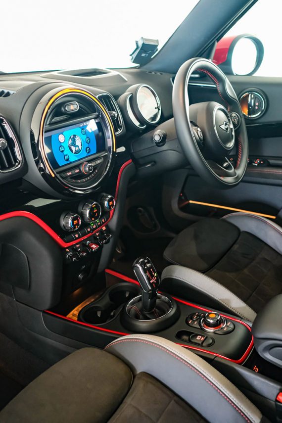 Geek Review: MINI John Cooper Works Countryman | Geek Culture