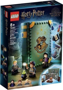 Attend Lessons At Hogwarts With New LEGO Harry Potter Hogwarts Moment ...