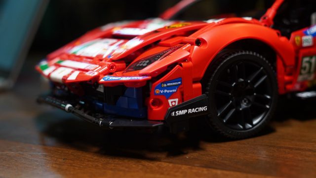 Unboxing The LEGO Technic 42125 Ferrari 488 GTE “AF CORSE #51” | Geek ...