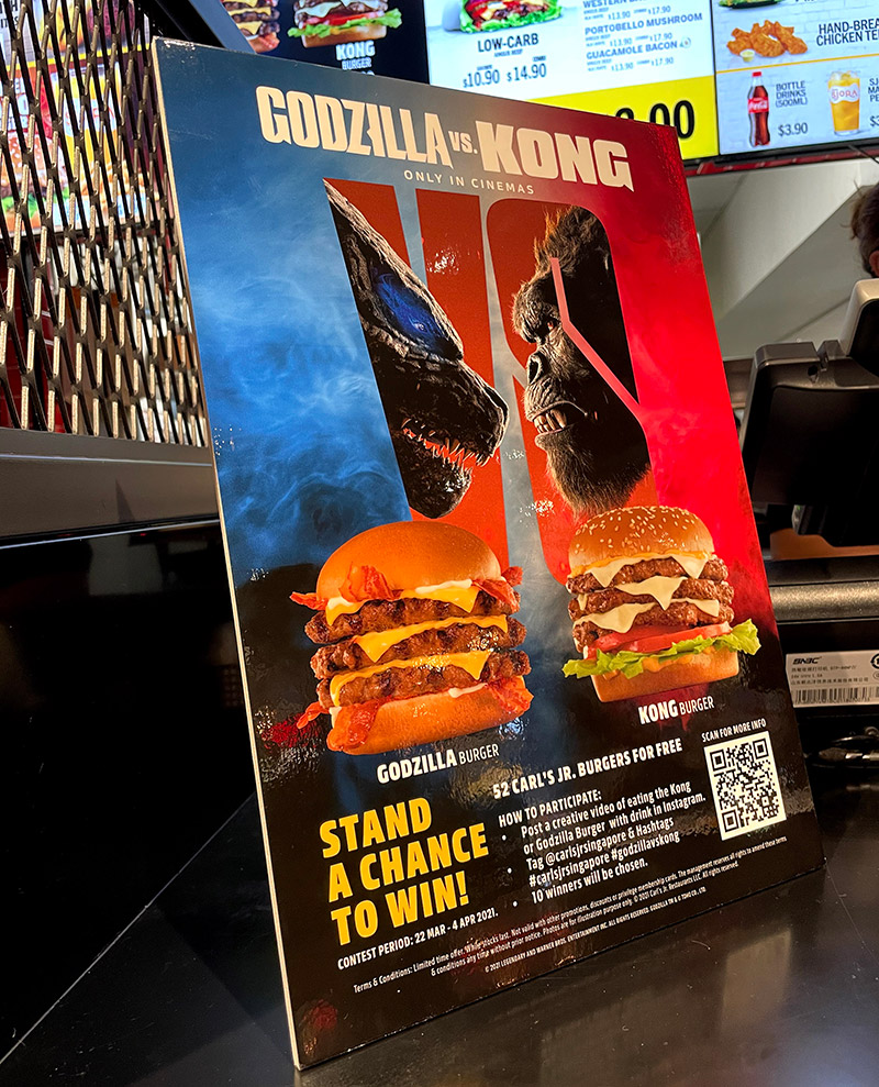 Kaiju News Outlet on X: New image of the other two new #GodzillaVsKong  Carl's Jr. cups from Spain. Source: @vasosdecineyco1   / X