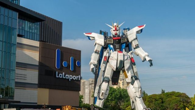 1:1 Life-size Freedom Gundam Statue Official Opening Set For May 2021