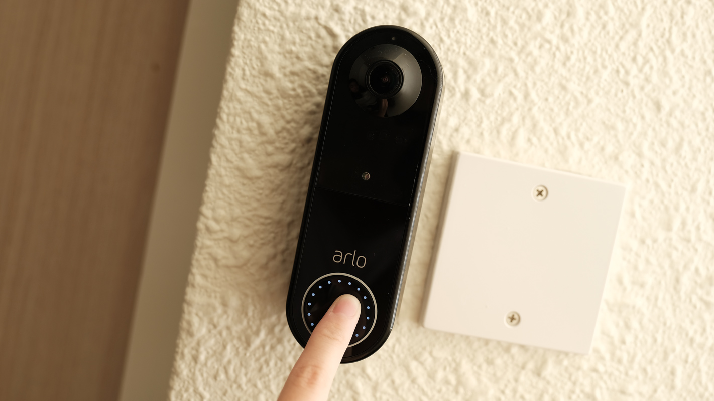 Arlo wire best sale free battery