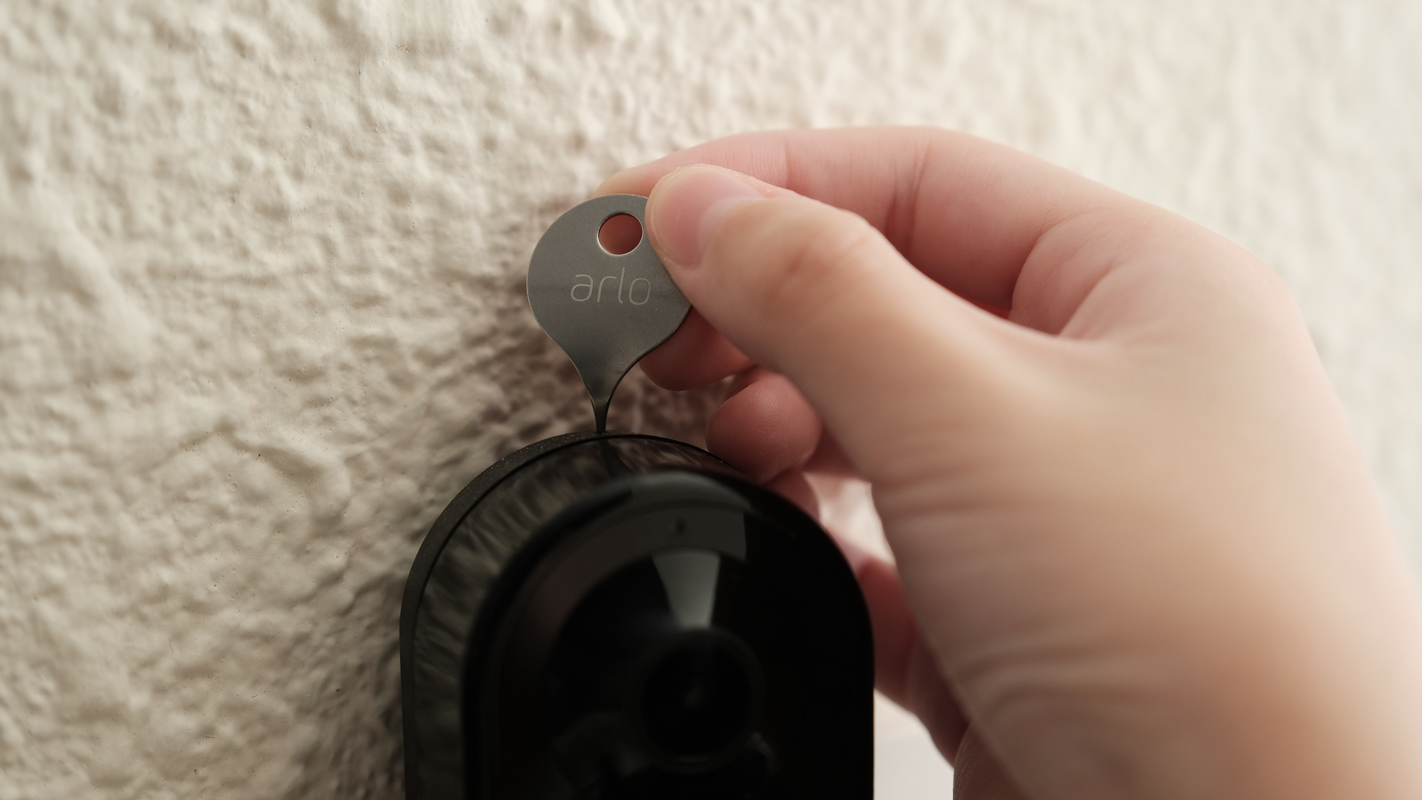 Geek Review: Arlo Essential Video Doorbell Wire-Free – Kaira