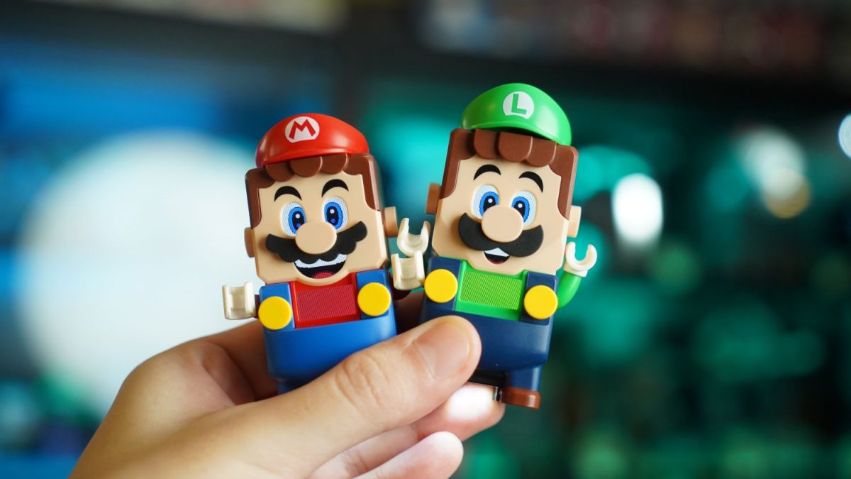 LEGO Luigi Teams Up With Super Mario In All-New 71387 Interactive