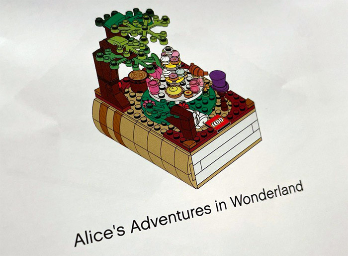 LEGO Set 6384694-1 Alice's Adventures in Wonderland Book (2021