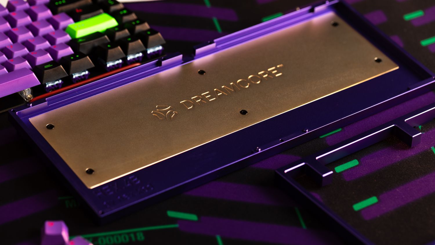 Geek Review: Hex.4B Dreamcore Edition Mechanical Keyboard | Geek