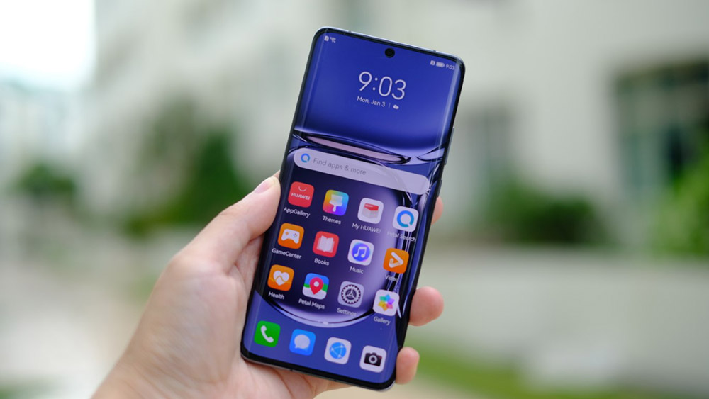 HUAWEI P50 Pro review: Curated hardware, callous software