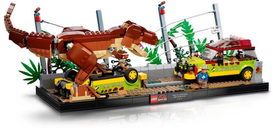 Iconic Jurassic Park T. Rex Breakout Scene Is Now A 1212-piece LEGO Set ...