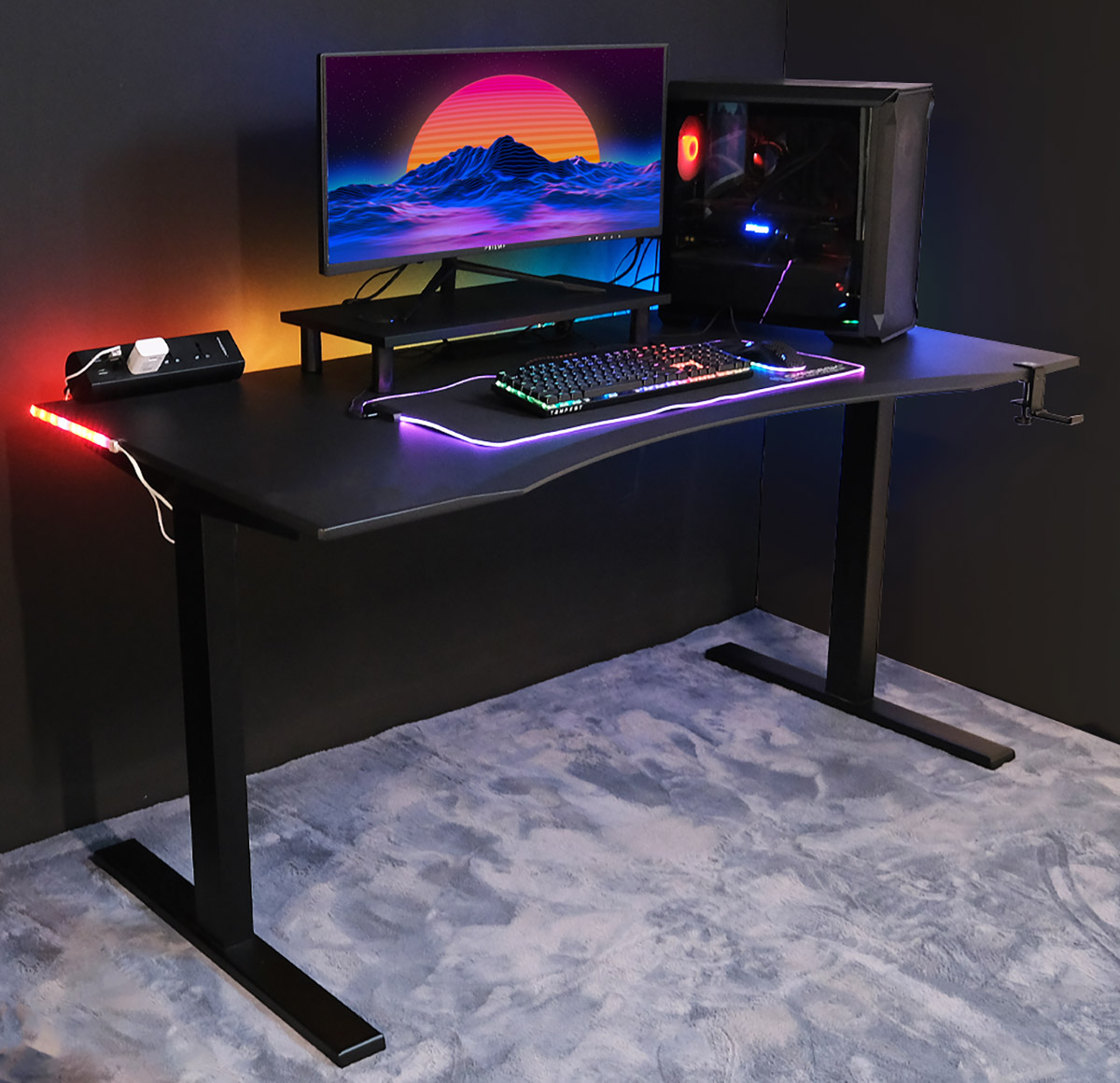 How To Build A Gaming Desk Setup (For Beginners!) - Omnidesk