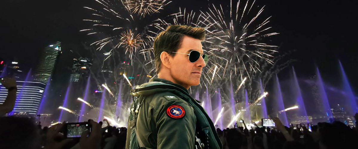 Marina Bay Sands - Aviators, prepare for landing. Top Gun: Maverick – A  Light, Water & Pyrotechnic Extravaganza is set to dazzle tonight! Get ready  to be mesmerized by a visual spectacle