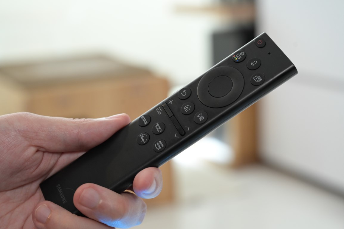 Samsung S95B QD-OLED TV remote