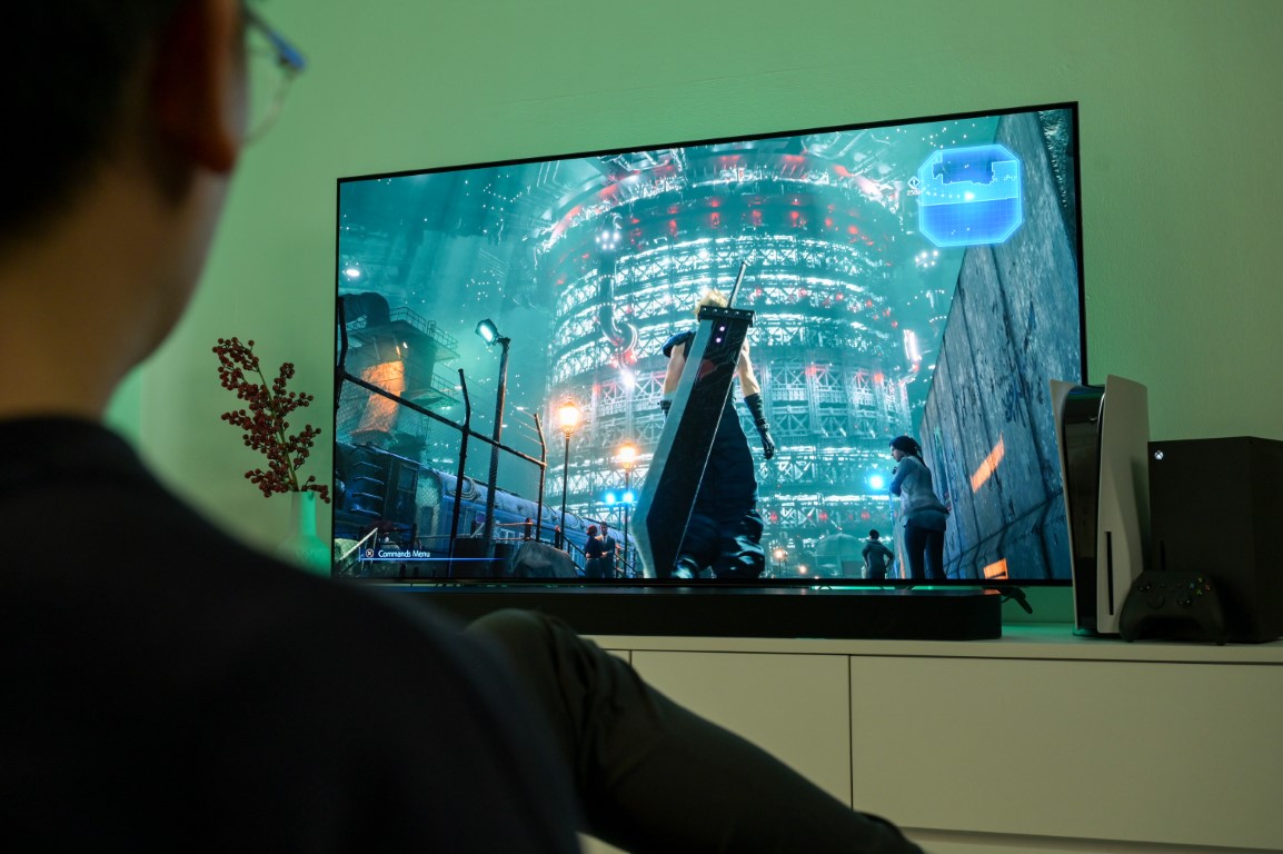 Samsung S95B OLED 4K TV Review: High-End Picture With Quantum Dot